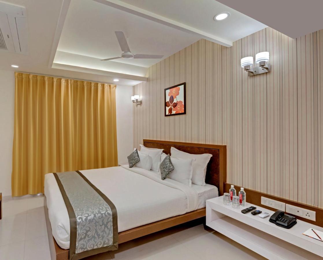 Hotel Click Collection Jaipur, Sindhi Camp Exterior foto