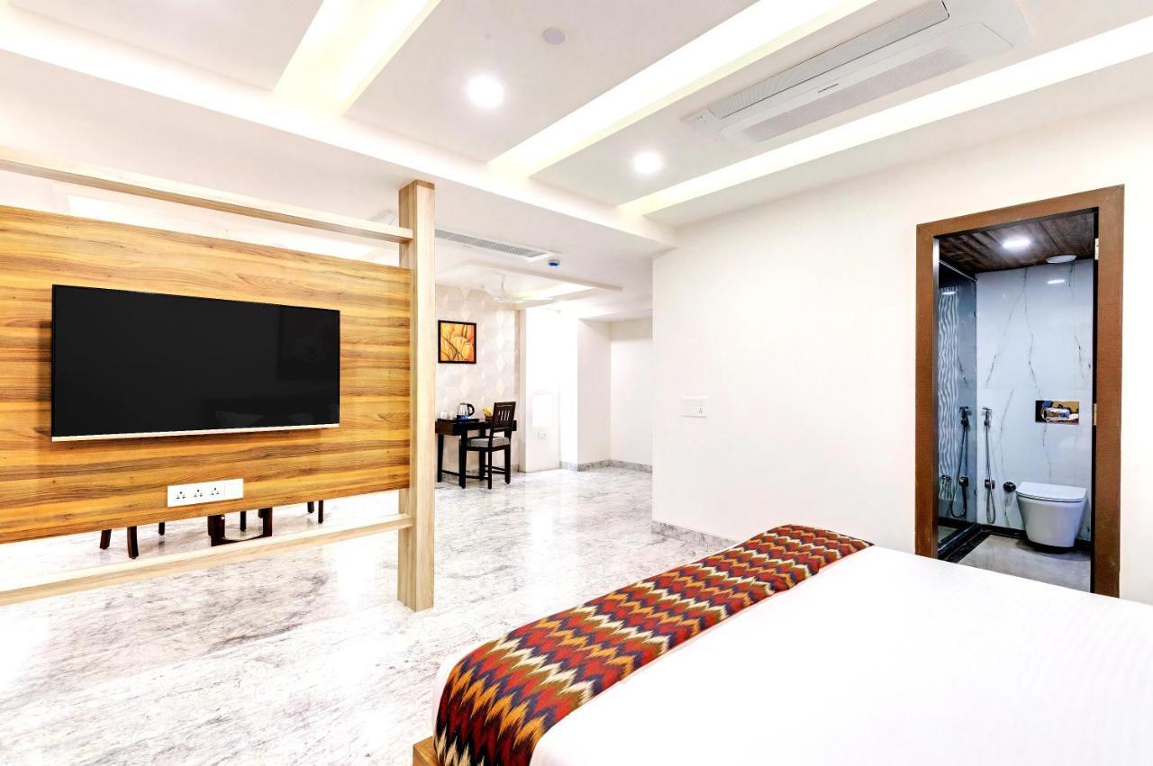 Hotel Click Collection Jaipur, Sindhi Camp Exterior foto