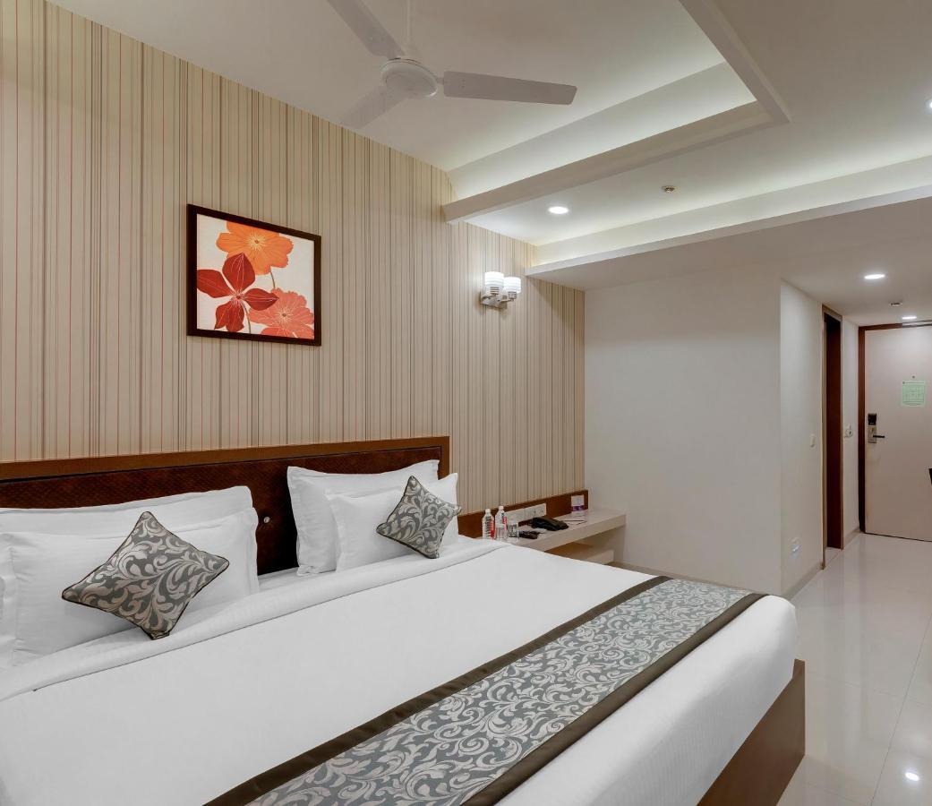 Hotel Click Collection Jaipur, Sindhi Camp Exterior foto